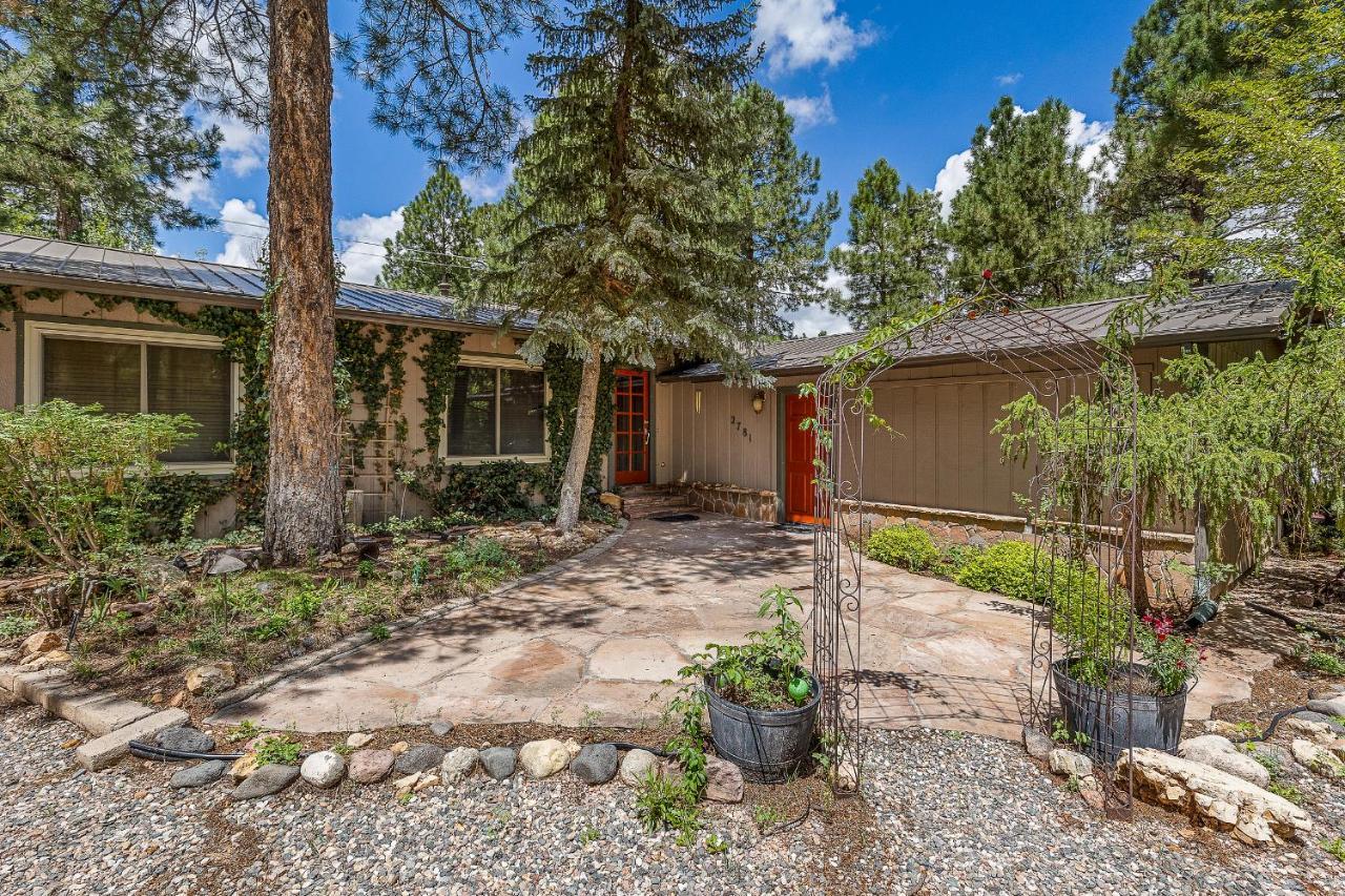 Captivating Continental Country Club Retreat With 4 Bdr And Spacious Deck! Flagstaff Esterno foto