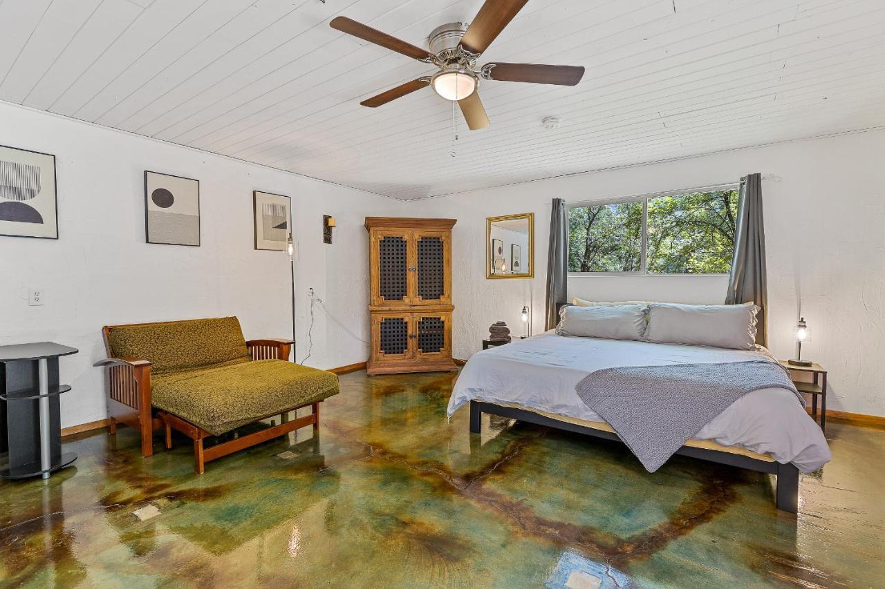 Captivating Continental Country Club Retreat With 4 Bdr And Spacious Deck! Flagstaff Esterno foto