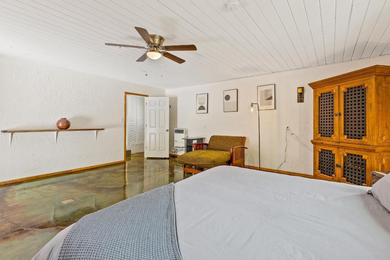 Captivating Continental Country Club Retreat With 4 Bdr And Spacious Deck! Flagstaff Esterno foto